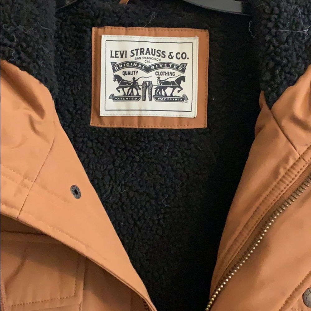 Levi’s coat - Picture 4 of 7